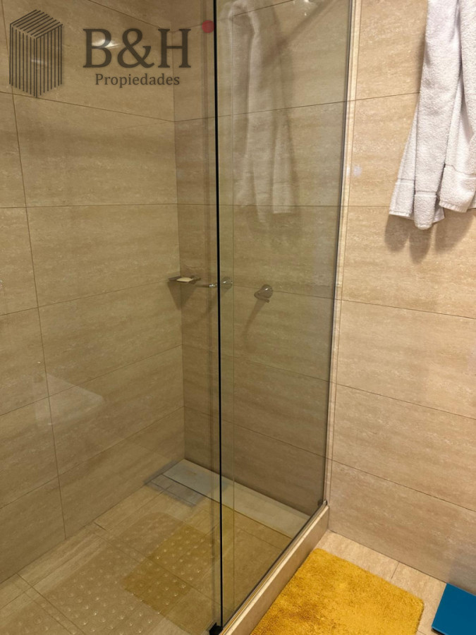 Apartamento ID.8069 - Edificio Puerto Punta -Exclusivo Apartamento 4 Dormitorios + Servicio Completo