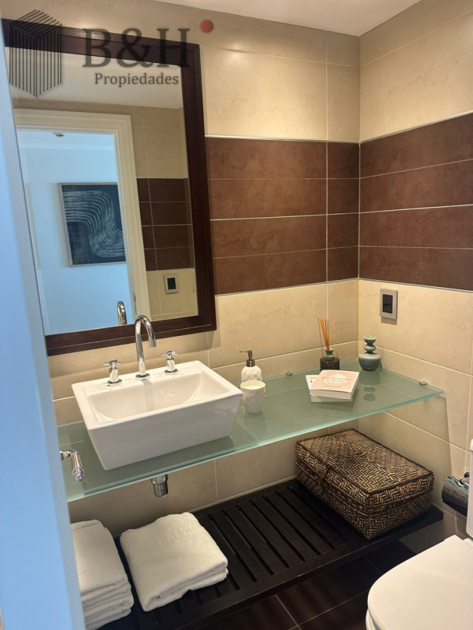 Apartamento ID.8070 - Torre Imperiale Exclusivo Apartamento de Gran Categoría con 4 Dormitorios, Servicio y 6 Baños