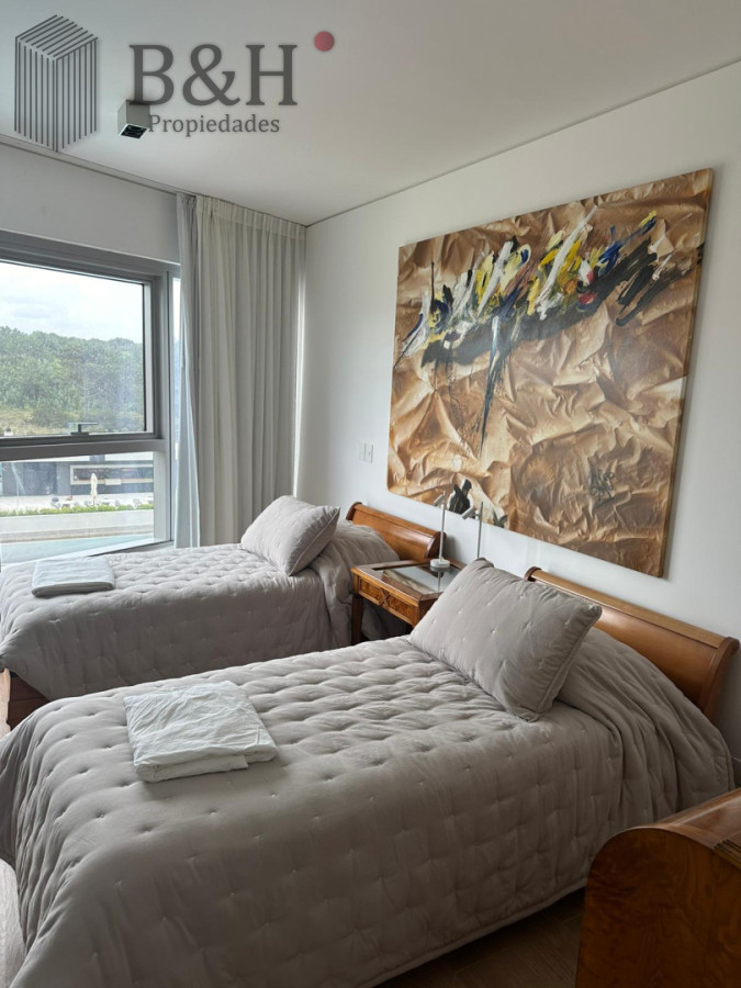Apartamento ID.7607 - APARTAMENTO TORRE TRUMP 2 DORM. Y 3 BAÑOS 