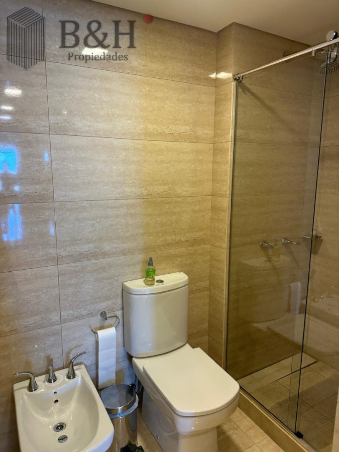 Apartamento ID.8069 - Edificio Puerto Punta -Exclusivo Apartamento 4 Dormitorios + Servicio Completo