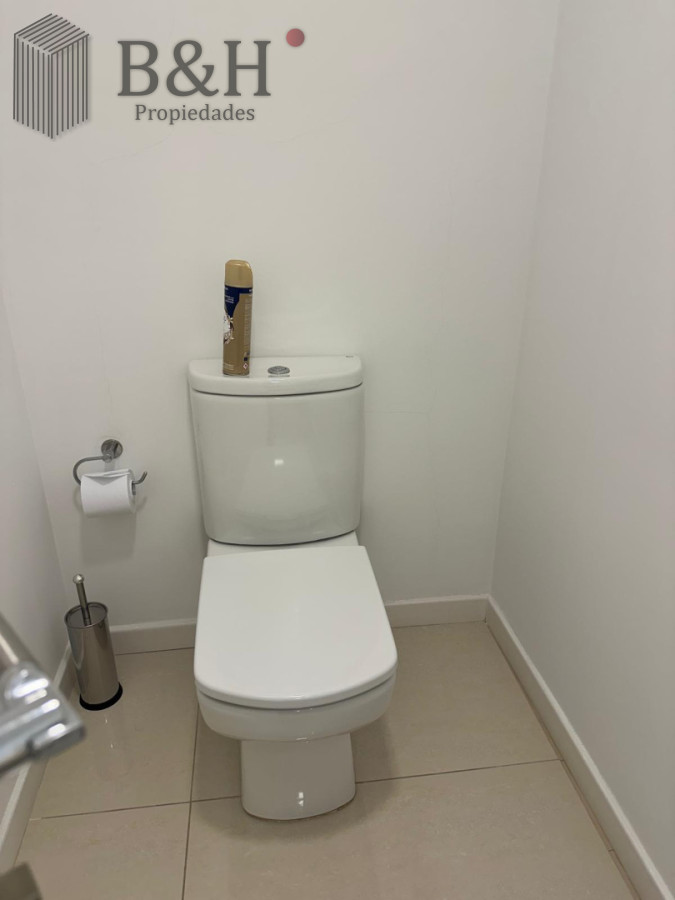 Apartamento ID.8069 - Edificio Puerto Punta -Exclusivo Apartamento 4 Dormitorios + Servicio Completo