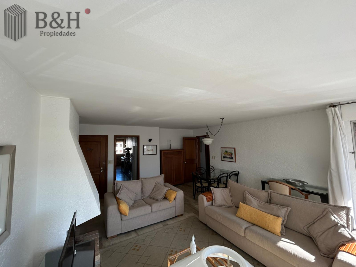 Apartamento ID.6594 - Oportunidad Apartamento en Edificio Porto Santo de 3 dorm. y 3 baños