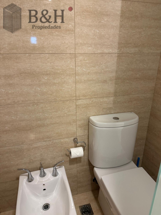Apartamento ID.8069 - Edificio Puerto Punta -Exclusivo Apartamento 4 Dormitorios + Servicio Completo