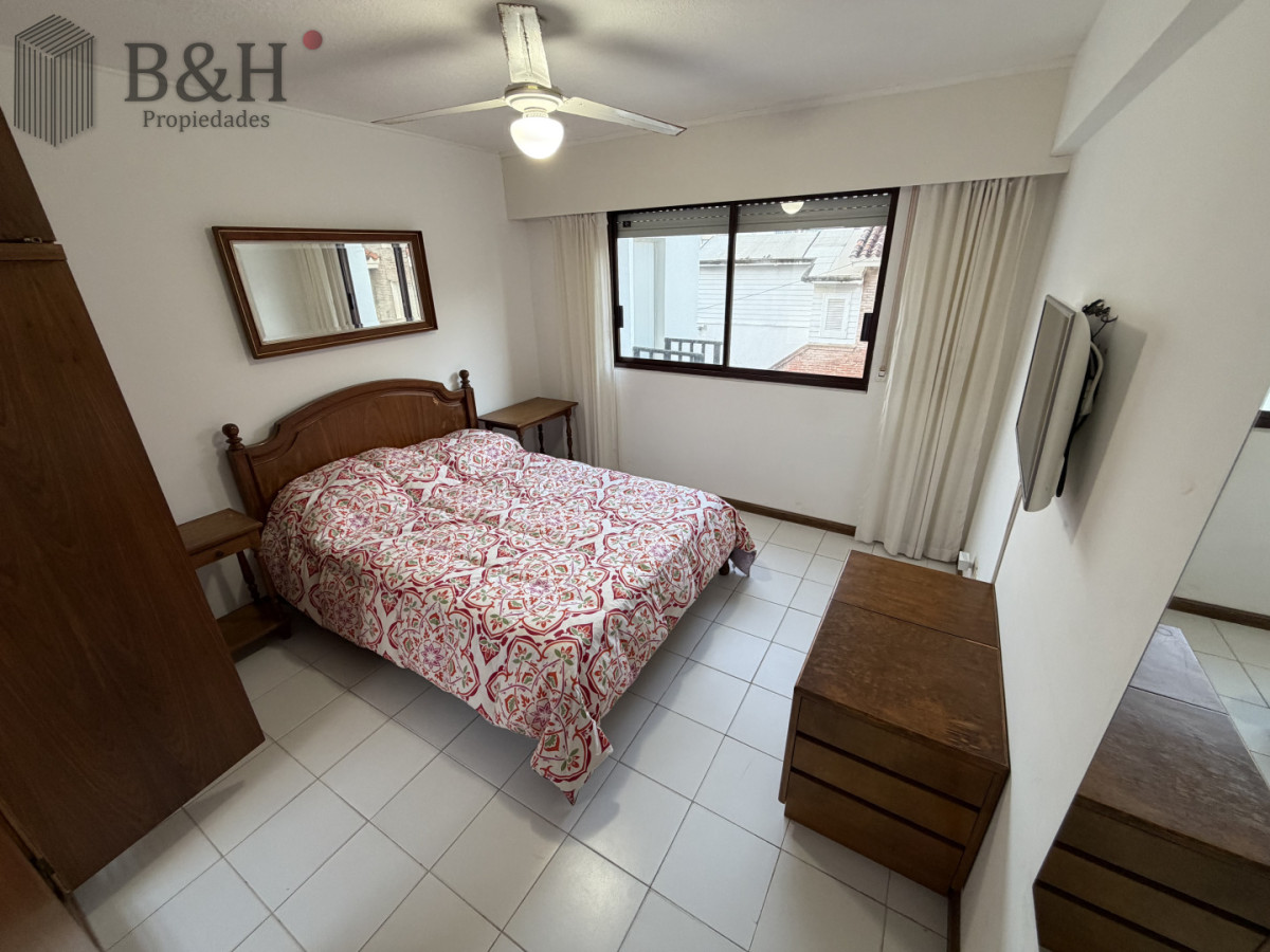 Apartamento ID.7410 - Apartamento en primera línea en Playa El Emir, Peninsula 