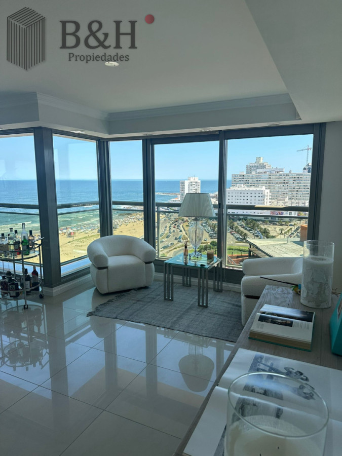Apartamento ID.8070 - Torre Imperiale Exclusivo Apartamento de Gran Categoría con 4 Dormitorios, Servicio y 6 Baños