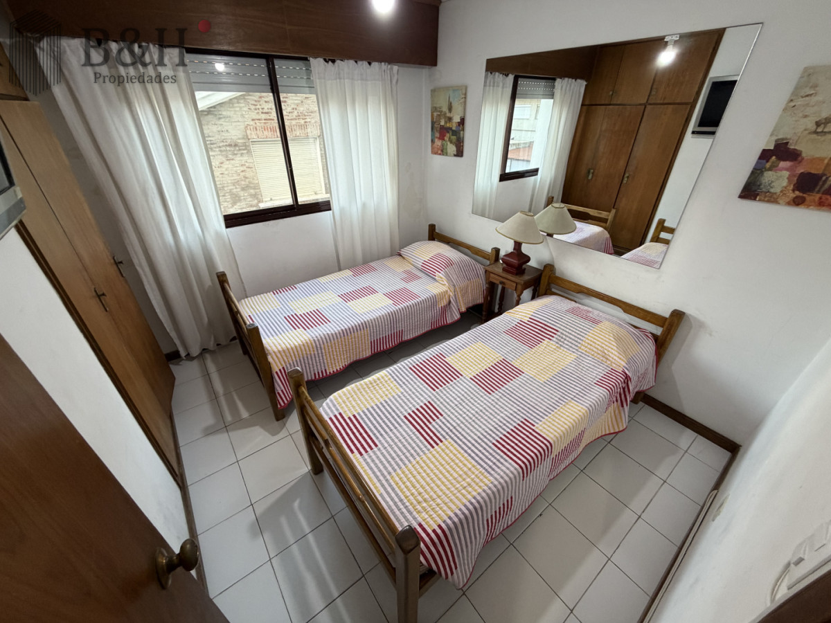 Apartamento ID.7410 - Apartamento en primera línea en Playa El Emir, Peninsula 
