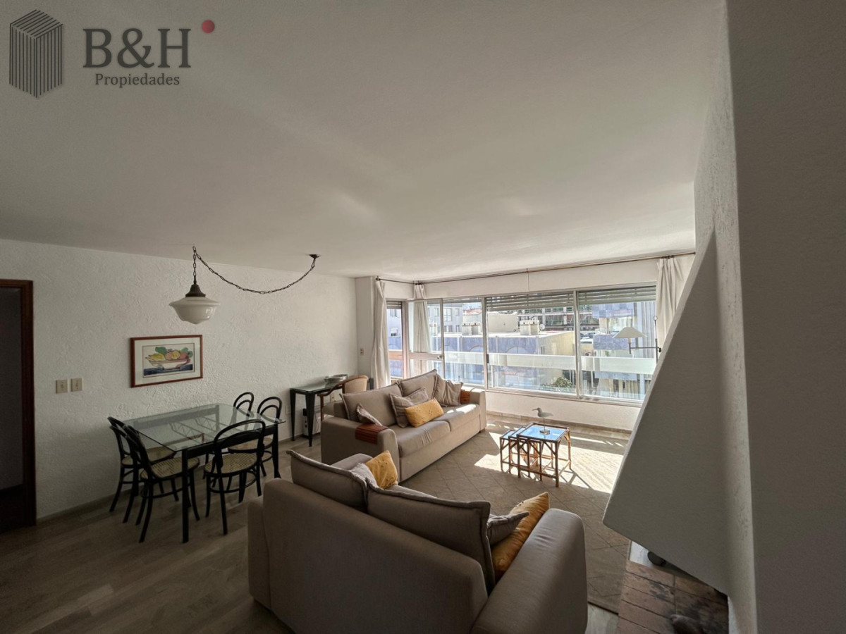 Apartamento ID.6594 - Oportunidad Apartamento en Edificio Porto Santo de 3 dorm. y 3 baños
