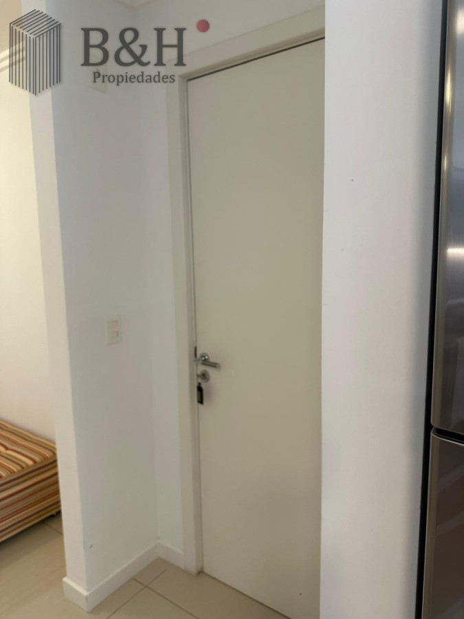 Apartamento ID.8069 - Edificio Puerto Punta -Exclusivo Apartamento 4 Dormitorios + Servicio Completo
