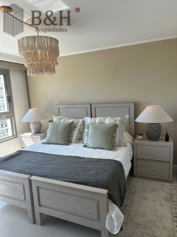 Apartamento ID.8070 - Torre Imperiale Exclusivo Apartamento de Gran Categoría con 4 Dormitorios, Servicio y 6 Baños