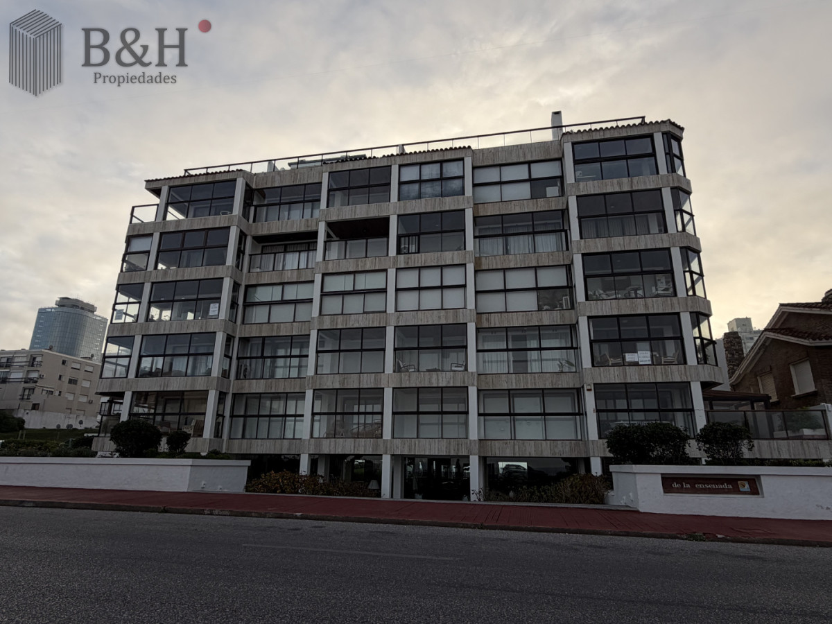 Apartamento ID.7410 - Apartamento en primera línea en Playa El Emir, Peninsula 