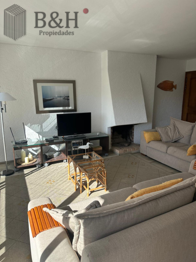 Apartamento ID.6594 - Oportunidad Apartamento en Edificio Porto Santo de 3 dorm. y 3 baños