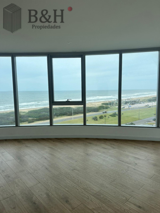 Apartamento ID.7607 - APARTAMENTO TORRE TRUMP 2 DORM. Y 3 BAÑOS 