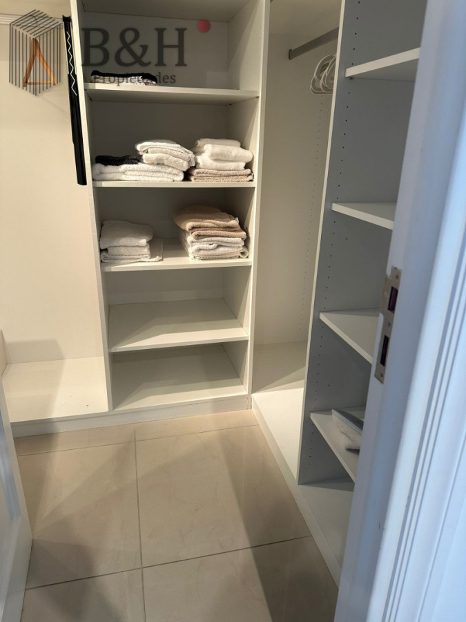 Apartamento ID.8070 - Torre Imperiale Exclusivo Apartamento de Gran Categoría con 4 Dormitorios, Servicio y 6 Baños