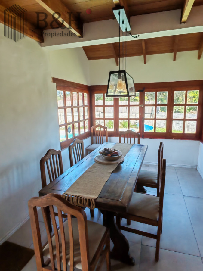 Casa ID.6602 - ALQUILO CASA DE 3 DORM. Y 3 BAÑOS  EN PARADA 38 A UNA CUADRA Y MEDIA DEL MAR