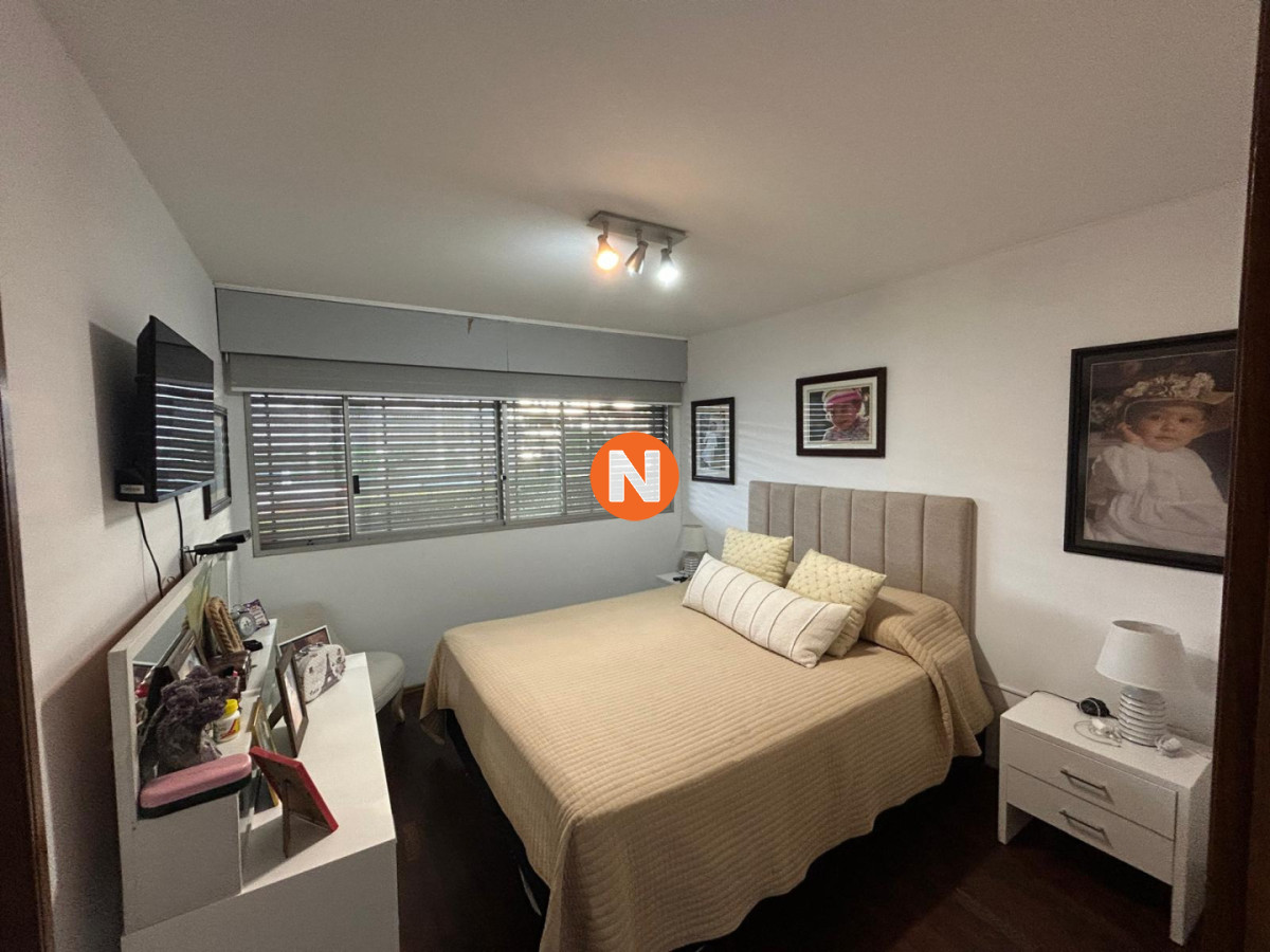 Apartamento Ref.224924 - Oportunidad Apartamento de 3 Dormitorios y 2 baños en Edificio Porto Santo - Punta del Este