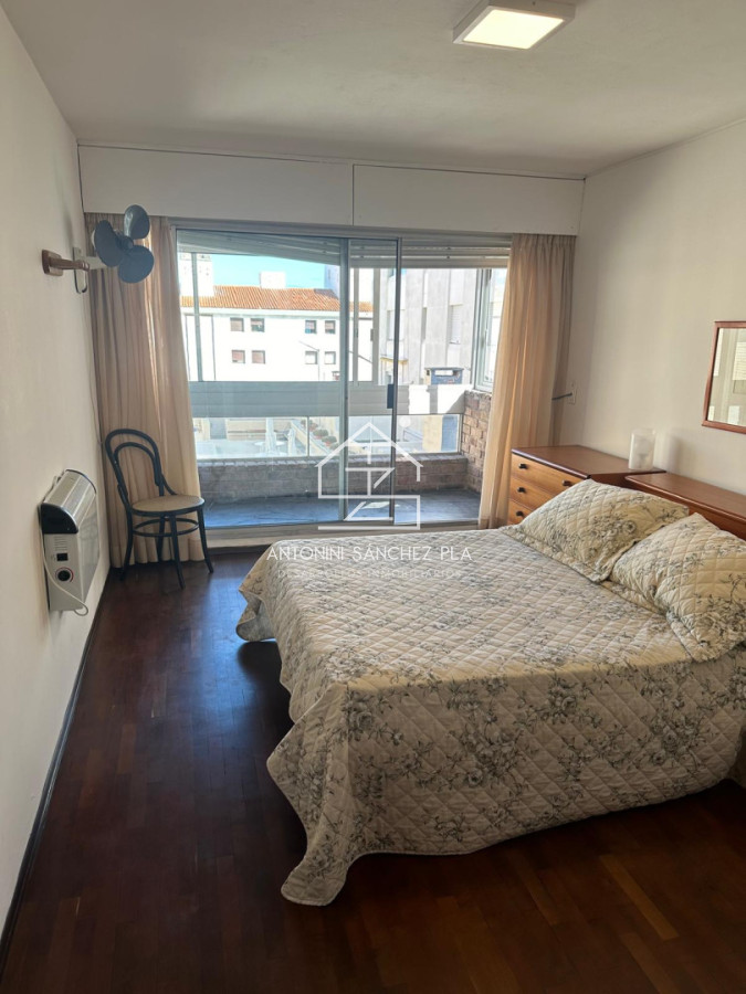 Apartamento ID.4437 - Edificio Porto Santo - Punta del Este Apartamento de 3 Dormitorios y 3 baños 