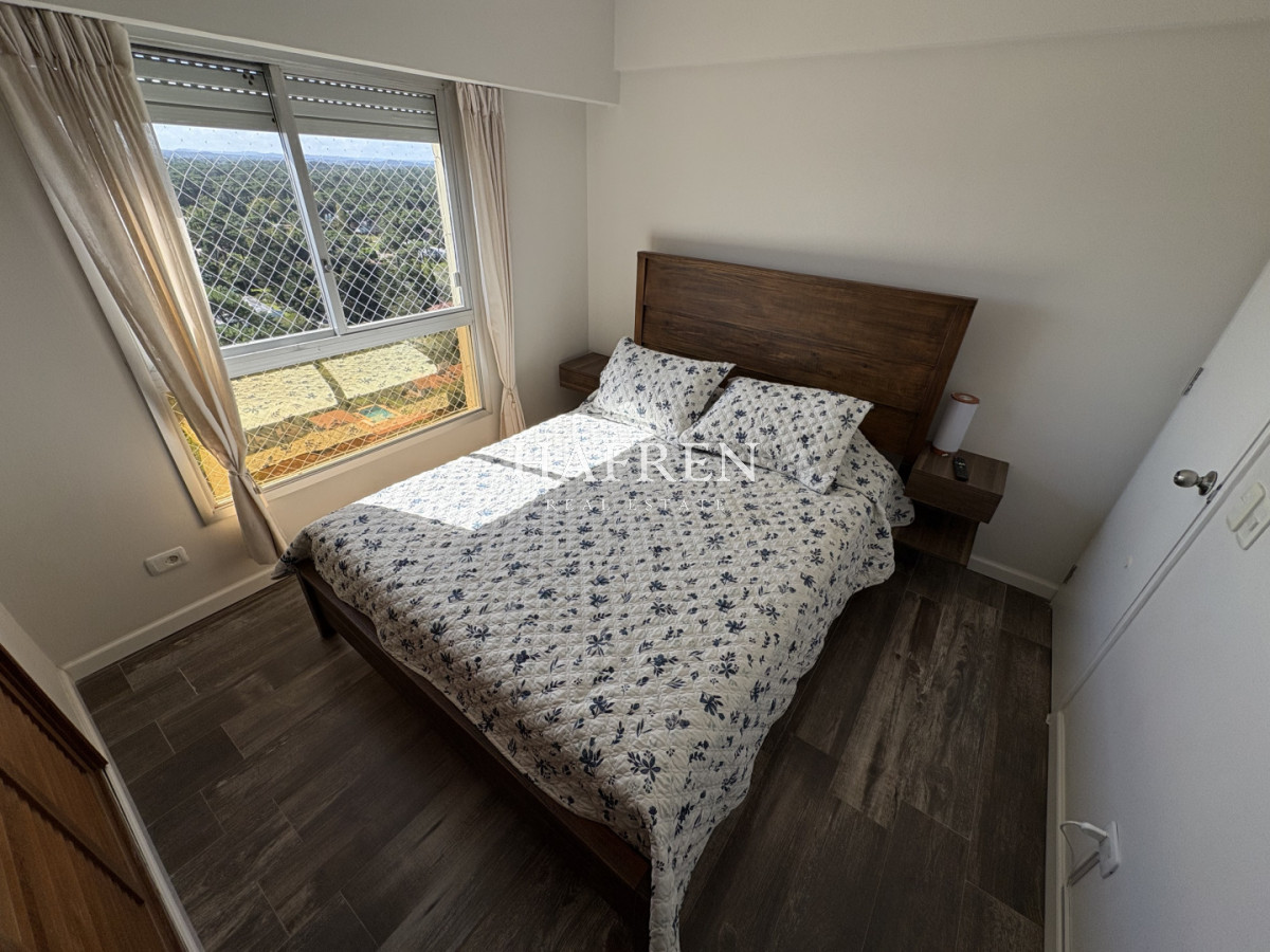 Apartamento ID.281 - Apartamento frente a Punta Shopping, Punta del Este