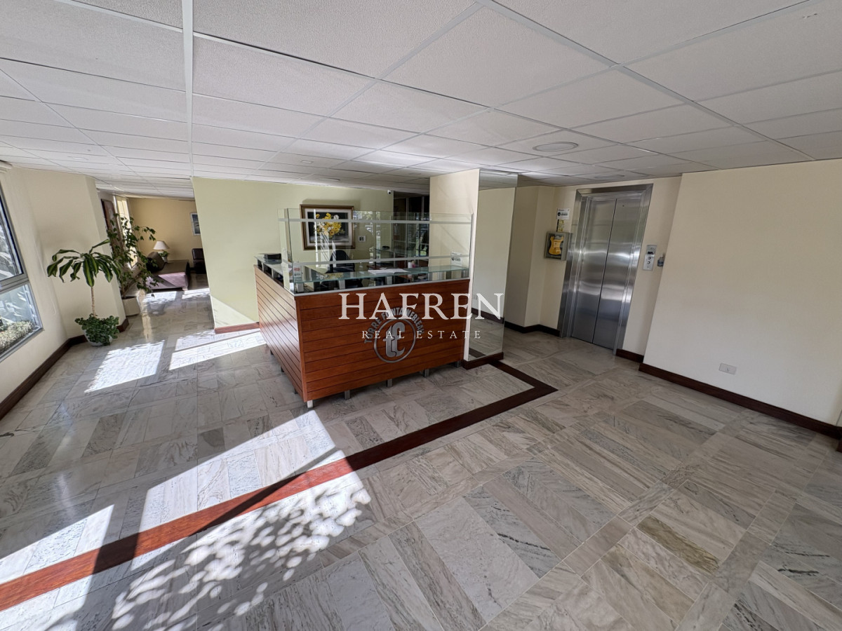 Apartamento ID.281 - Apartamento frente a Punta Shopping, Punta del Este