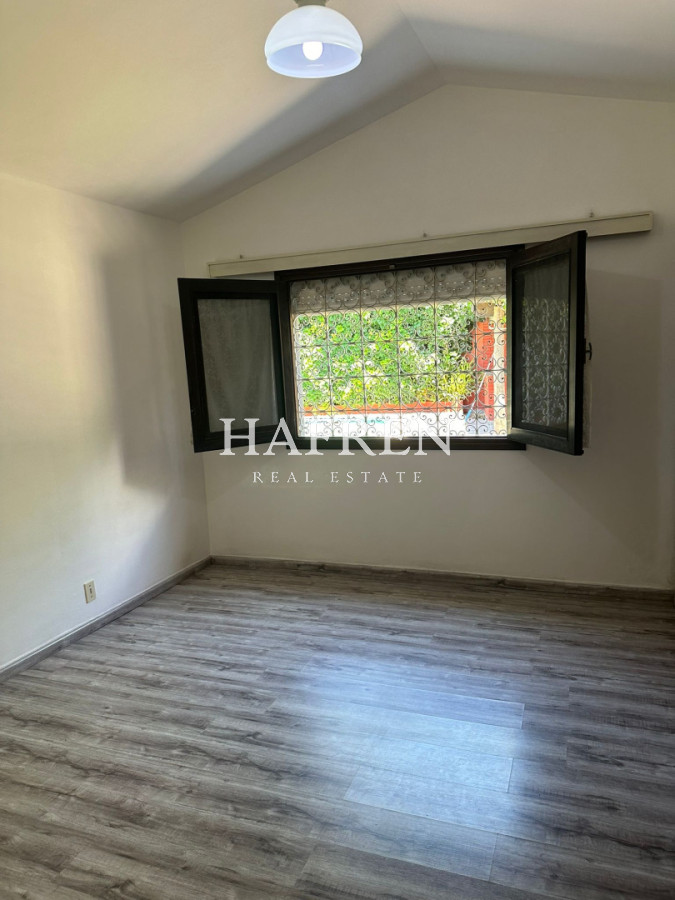 Casa ID.505 - OPORTUNIDAD EN BARRIO CANTEGRIL . VENDO CASA DE 3 DORM. Y 3 BAÑOS EN ZONA DE COLEGIOS, FACULTADES Y CENTROS DE SALUD 