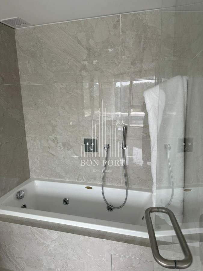 Apartamento ID.274 - APARTAMENTO TORRE TRUMP 2 DORM. Y 3 BAÑOS 