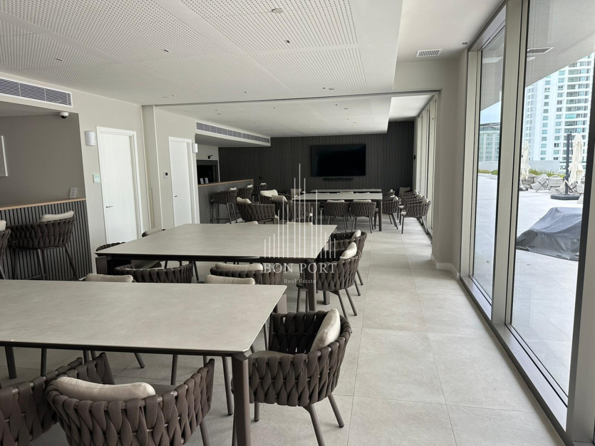 Apartamento ID.275 - APARTAMENTO EN TORRE TRUMP DE 1 DORMITORIO Y 2 BAÑOS 