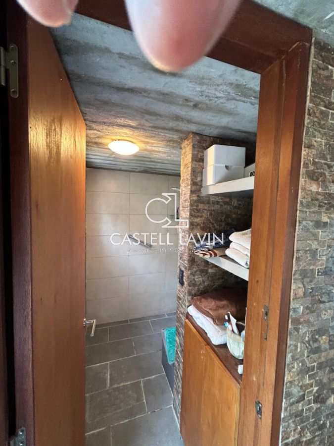 Chacra ID.847 - OPORTUNIDAD !!!!  VENDO CHACRA DE 14 HAS QUE YA NO SE ENCUENTRAN EN LA ZONA . CANCHA DE POLO , PICADERO Y CABALLERIZAS 