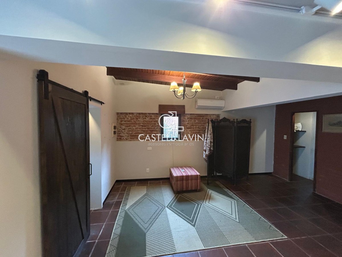 Chacra ID.847 - OPORTUNIDAD !!!!  VENDO CHACRA DE 14 HAS QUE YA NO SE ENCUENTRAN EN LA ZONA . CANCHA DE POLO , PICADERO Y CABALLERIZAS 