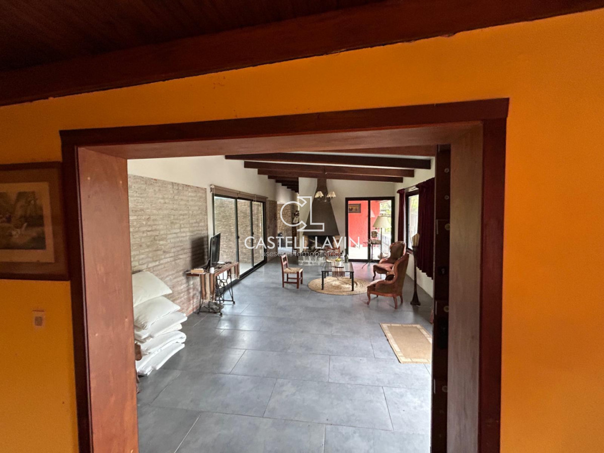 Chacra ID.847 - OPORTUNIDAD !!!!  VENDO CHACRA DE 14 HAS QUE YA NO SE ENCUENTRAN EN LA ZONA . CANCHA DE POLO , PICADERO Y CABALLERIZAS 