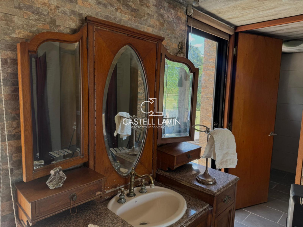 Chacra ID.847 - OPORTUNIDAD !!!!  VENDO CHACRA DE 14 HAS QUE YA NO SE ENCUENTRAN EN LA ZONA . CANCHA DE POLO , PICADERO Y CABALLERIZAS 