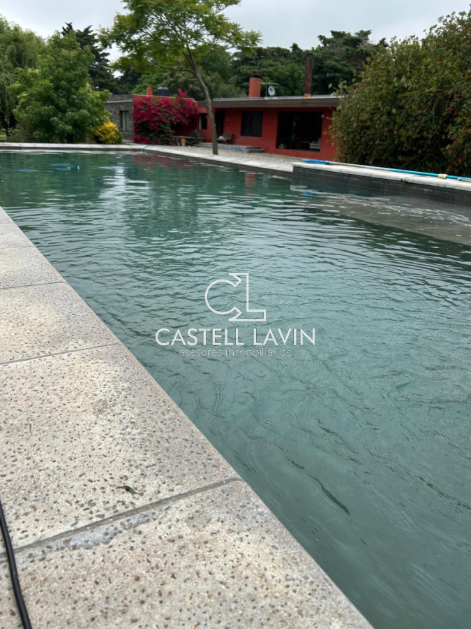 Chacra ID.847 - OPORTUNIDAD !!!!  VENDO CHACRA DE 14 HAS QUE YA NO SE ENCUENTRAN EN LA ZONA . CANCHA DE POLO , PICADERO Y CABALLERIZAS 