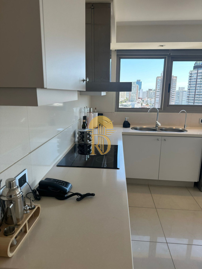 Torre Imperiale Exclusivo Apartamento de Gran Categoría con 4 Dormitorios, Servicio y 6 Baños -id-577-21