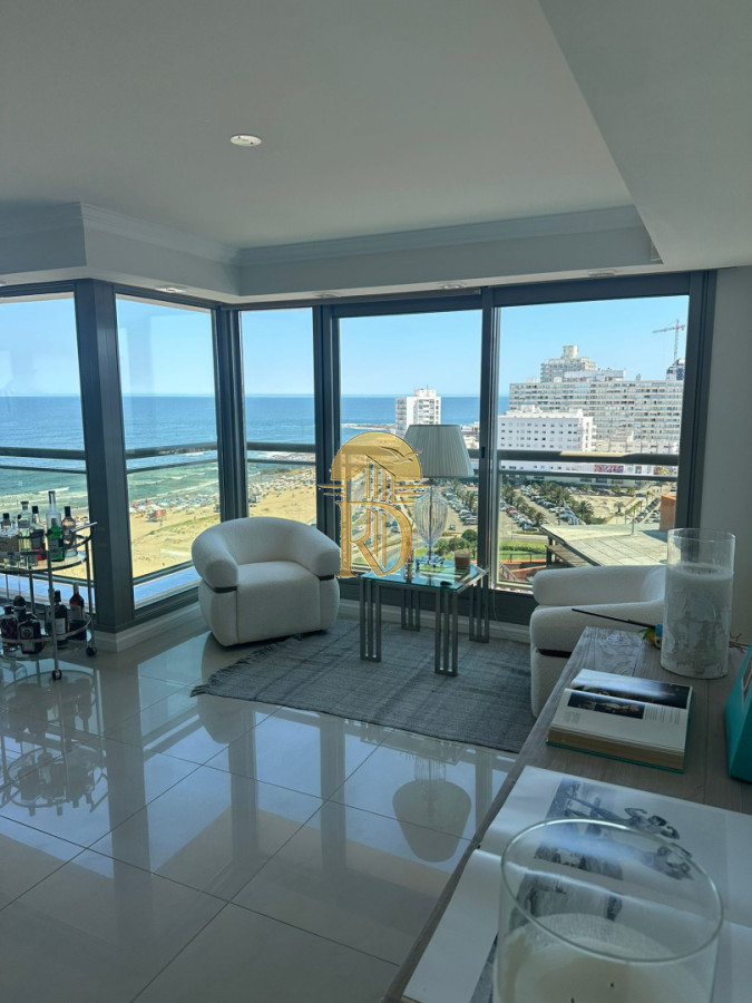 Torre Imperiale Exclusivo Apartamento de Gran Categoría con 4 Dormitorios, Servicio y 6 Baños -id-577-8
