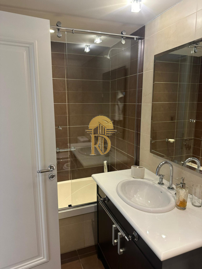 Torre Imperiale Exclusivo Apartamento de Gran Categoría con 4 Dormitorios, Servicio y 6 Baños -id-577-27