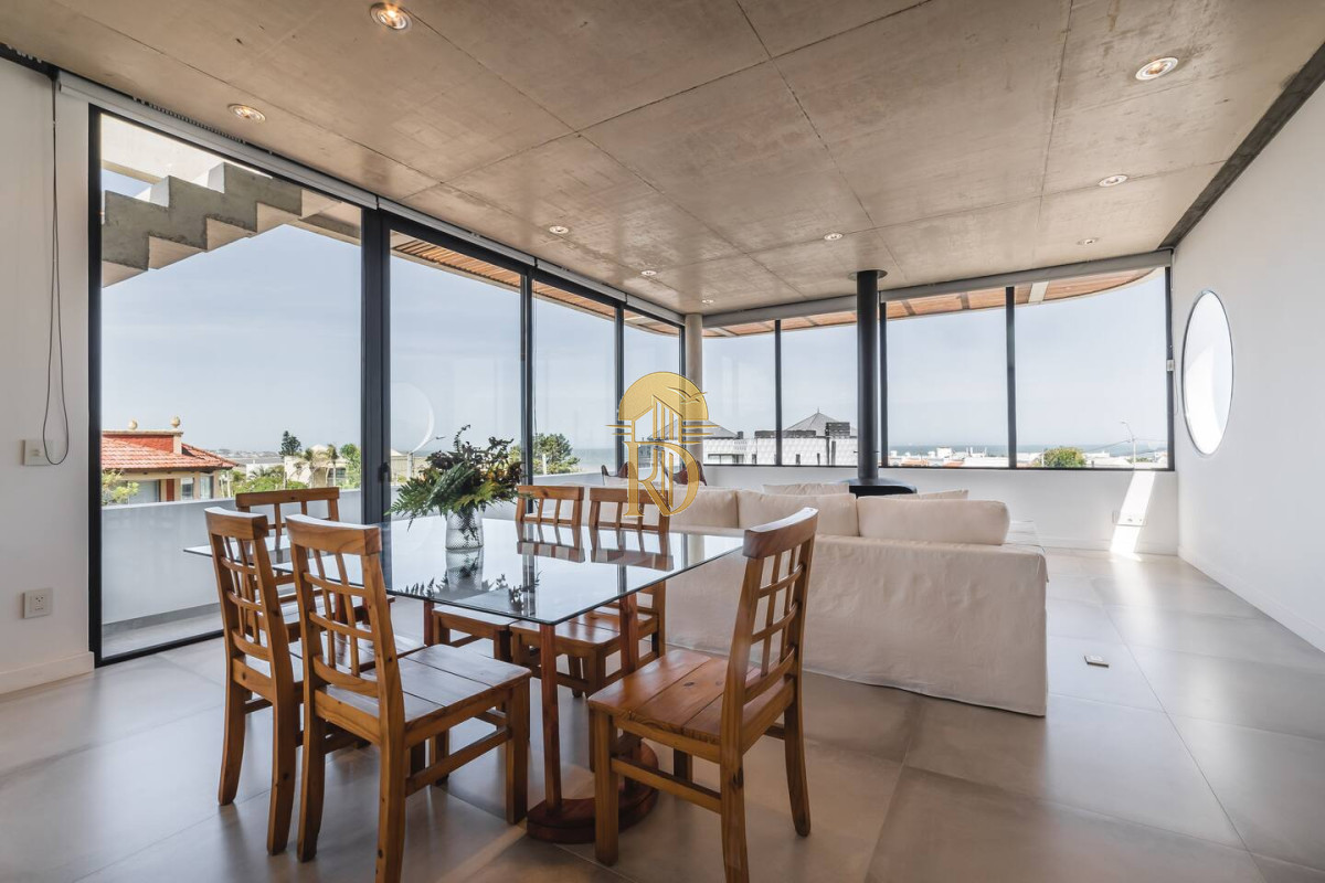 ALQUILO POR TEMPORADA HERMOSA Y MODERNA CASA EN MONTOYA -id-444-5