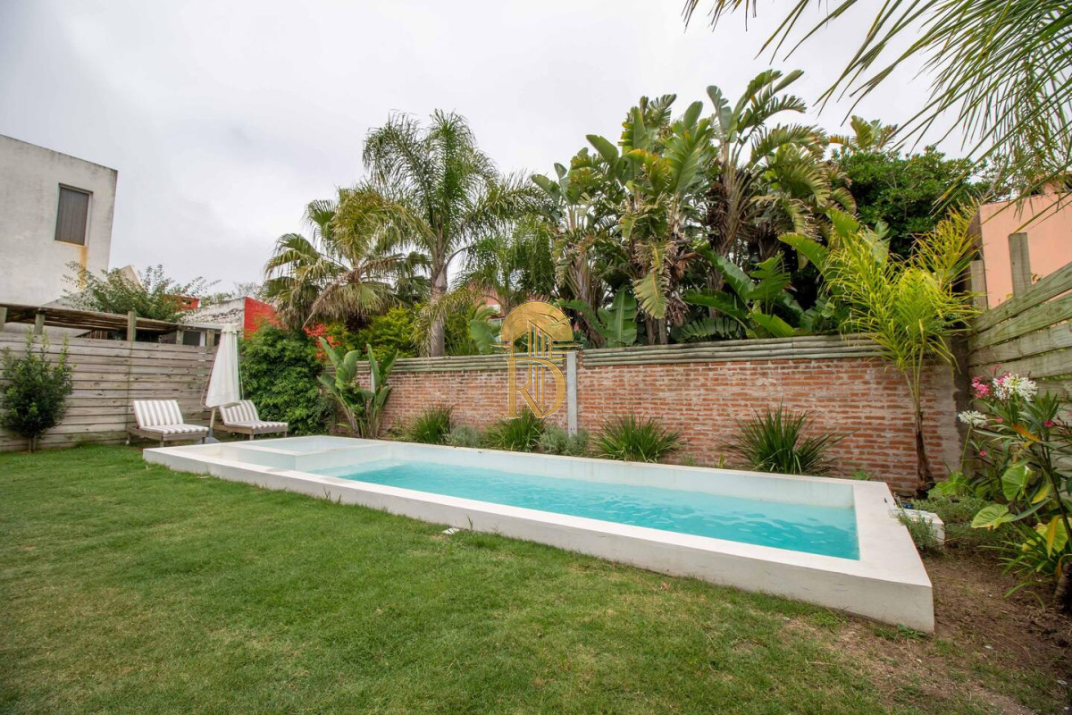 ALQUILO POR TEMPORADA HERMOSA Y MODERNA CASA EN MONTOYA -id-444-14