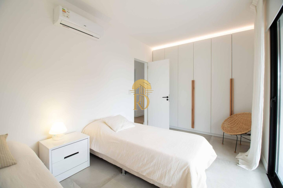 ALQUILO POR TEMPORADA HERMOSA Y MODERNA CASA EN MONTOYA -id-444-13