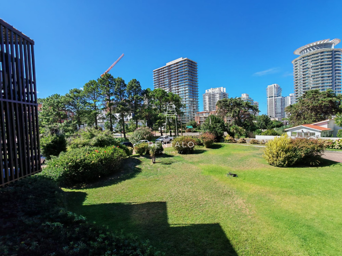 Apartamento ID.958 - Oportunidad en Aidy Grill | 2 Dormitorios con Cochera y Bajos Gastos