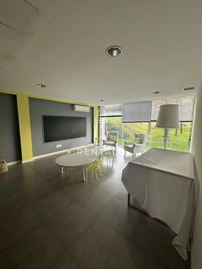 Apartamento ID.908 - Apartamento en venta de 1 dormitorio en Punta del este 2 baños