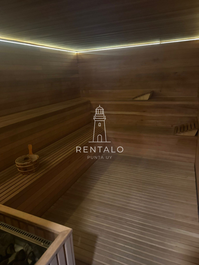 Apartamento ID.908 - Apartamento en venta de 1 dormitorio en Punta del este 2 baños