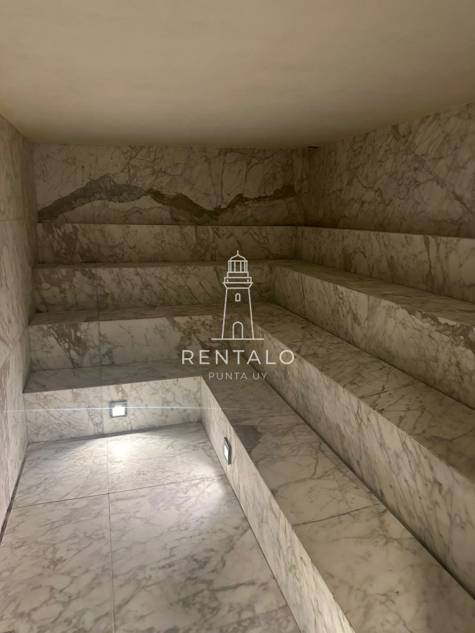 Apartamento ID.908 - Apartamento en venta de 1 dormitorio en Punta del este 2 baños