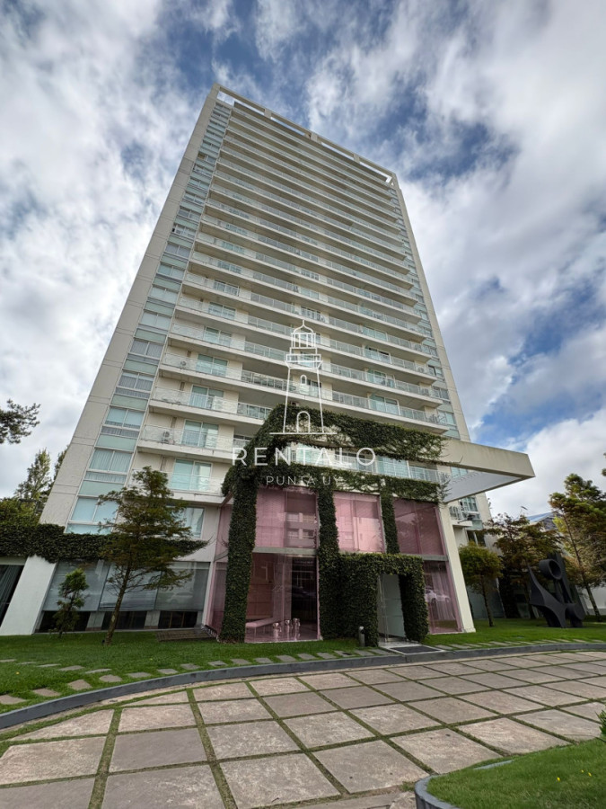 Apartamento ID.908 - Apartamento en venta de 1 dormitorio en Punta del este 2 baños