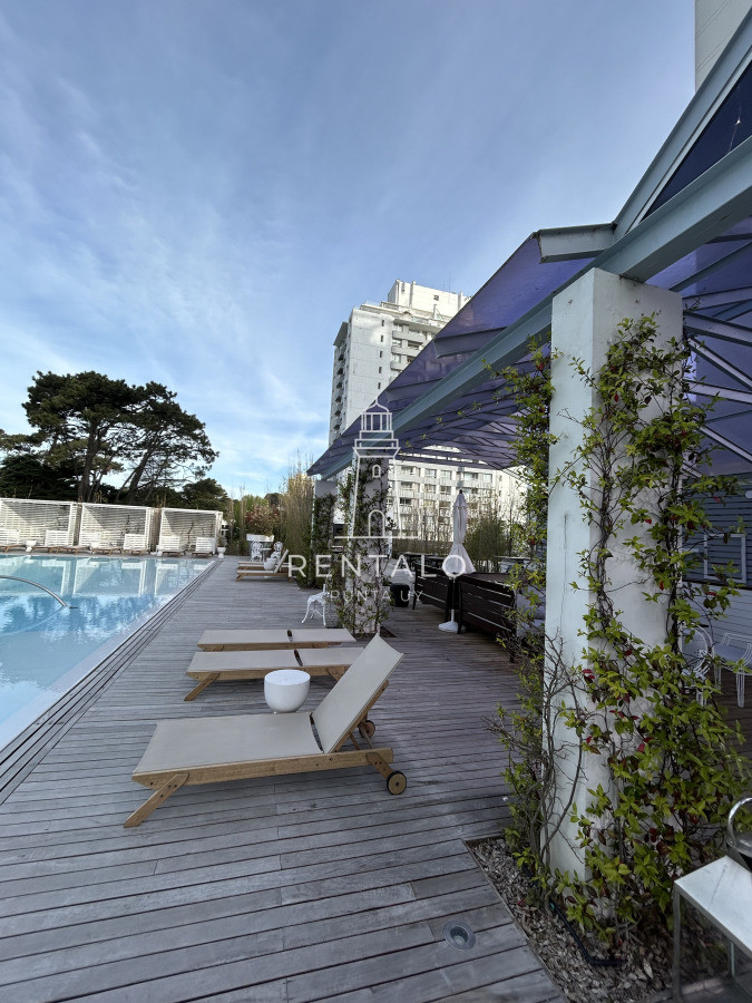 Apartamento ID.908 - Apartamento en venta de 1 dormitorio en Punta del este 2 baños