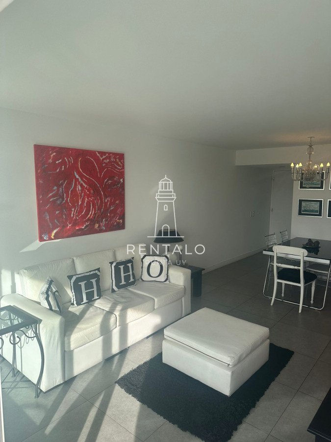 Apartamento ID.908 - Apartamento en venta de 1 dormitorio en Punta del este 2 baños