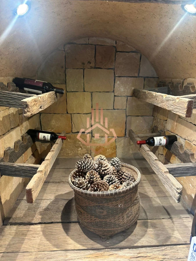 Vendo Casa en Nuevo Cantegril 5 Dormitorios y 5 Baños Exclente Construccion