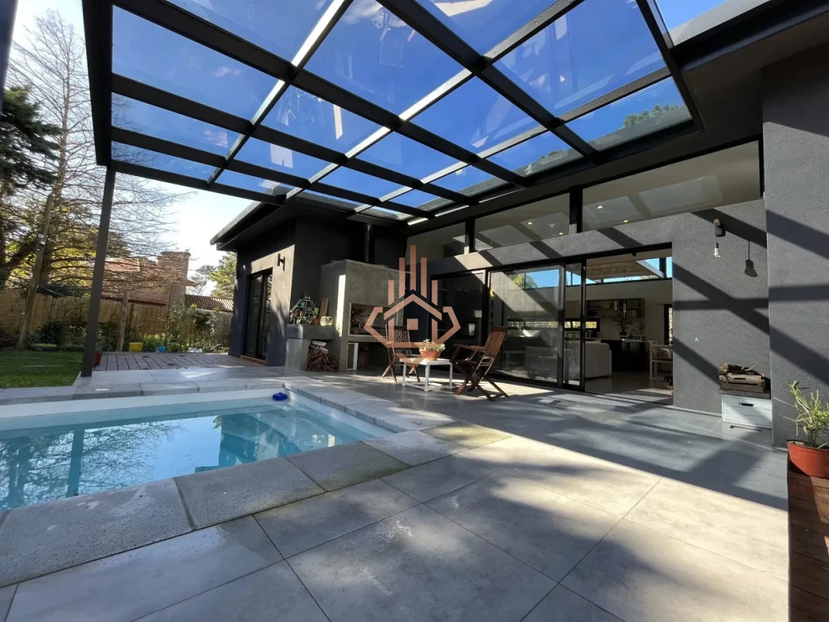 Casa Moderna Nueva Construcción - Foto 4