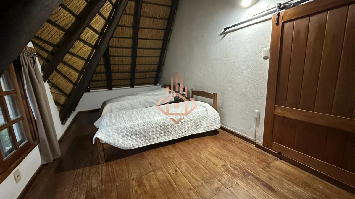 Vendo Excepcional Chalet de 4 Dorm y 4 baños en San Rafael Zona del Hotel Cipriani muy valorada