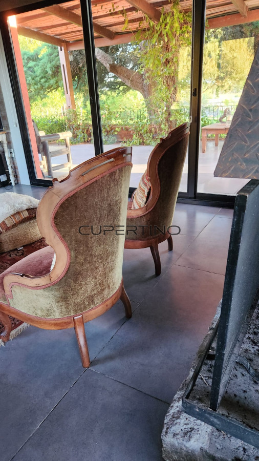 Chacra ID.3670 - LUGAR DE ENSUEÑO !!!!  VENDO CHACRA DE 14 HAS QUE YA NO SE ENCUENTRAN EN LA ZONA . CANCHA DE POLO , PICADERO Y CABALLERIZAS 