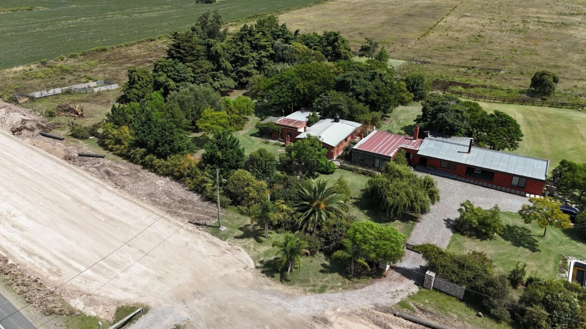 Chacra ID.3670 - LUGAR DE ENSUEÑO !!!!  VENDO CHACRA DE 14 HAS QUE YA NO SE ENCUENTRAN EN LA ZONA . CANCHA DE POLO , PICADERO Y CABALLERIZAS 
