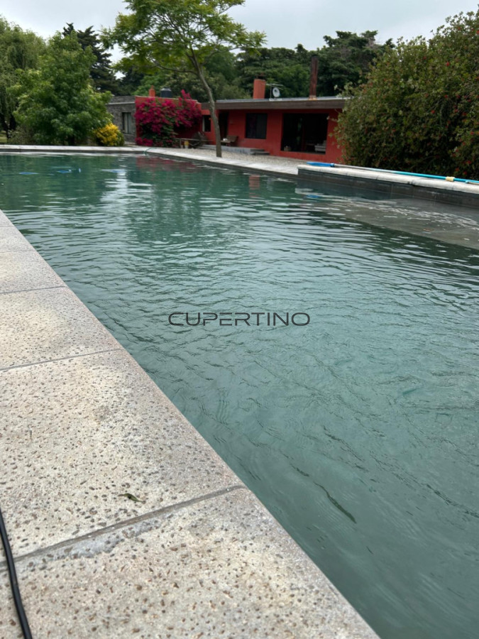 Chacra ID.3670 - LUGAR DE ENSUEÑO !!!!  VENDO CHACRA DE 14 HAS QUE YA NO SE ENCUENTRAN EN LA ZONA . CANCHA DE POLO , PICADERO Y CABALLERIZAS 