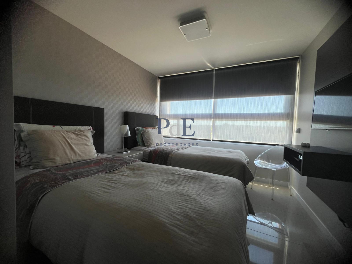 ALQUILO EXCEPCIONAL  APTO DE 4 DORM Y 5 BAÑOS EN TORRE ONE I EN PLAYA BRAVA PISO 11 - Imagen 51